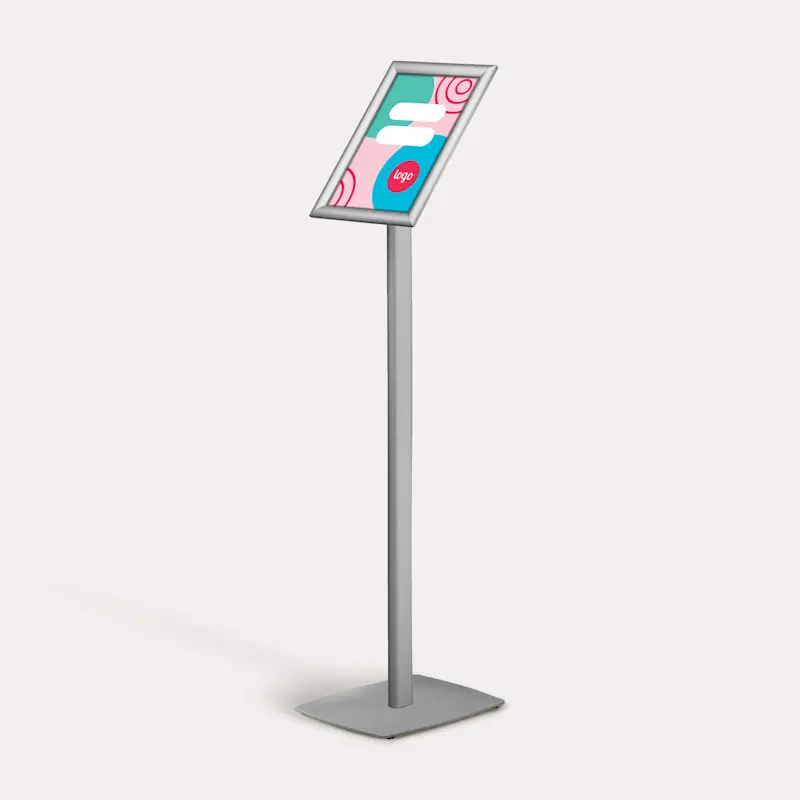 Info stand – Image 2