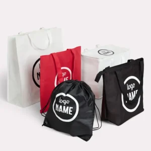 Sacs en non-tissé et en polyester