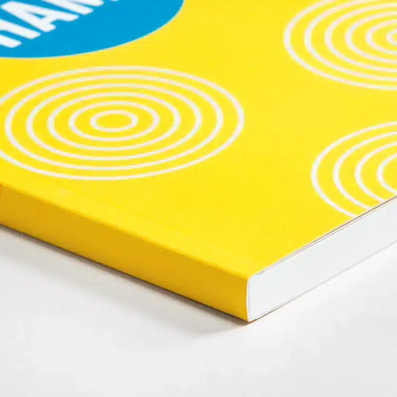Livre à couverture souple – Image 4