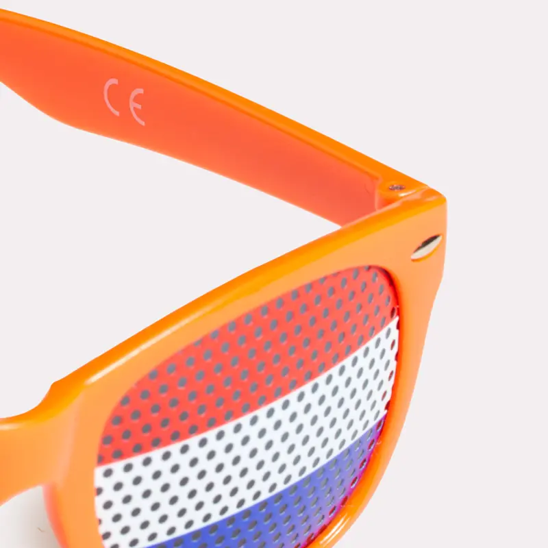 Lunettes de soleil avec drapeau – Image 7